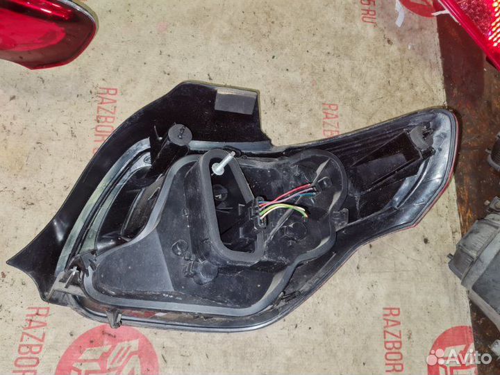 Фонарь задний левый Citroen Ds3 SA 5FS EP6C 2010