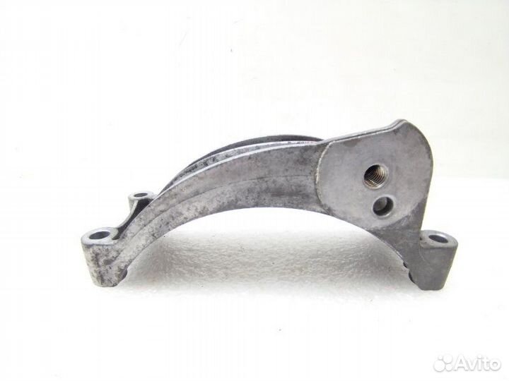 Кронштейн генератора Audi A6 C7 3.0 CTU 2014