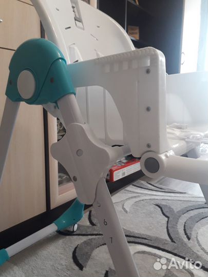 Столик для кормления