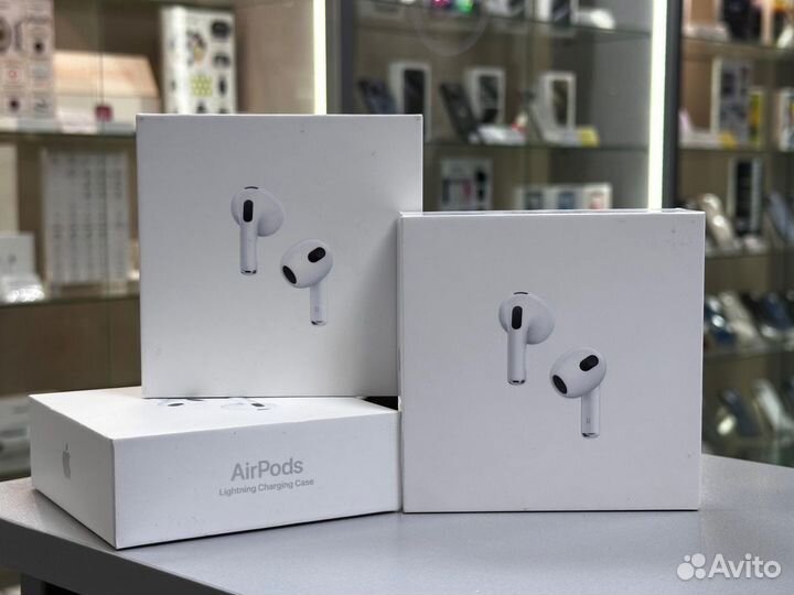 Apple AirPods (3-го поколения). Lightning Case