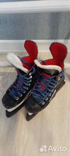 Хоккейные коньки bauer JR 1