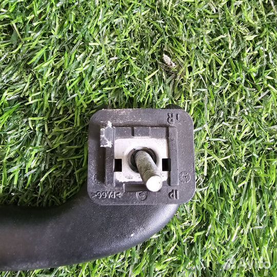 Ручка потолочная передняя правая Chevrolet Cruze