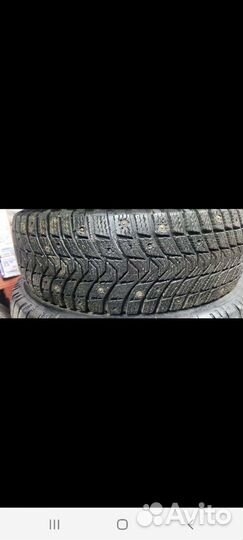 Michelin X-Ice North 3 205/60 R16