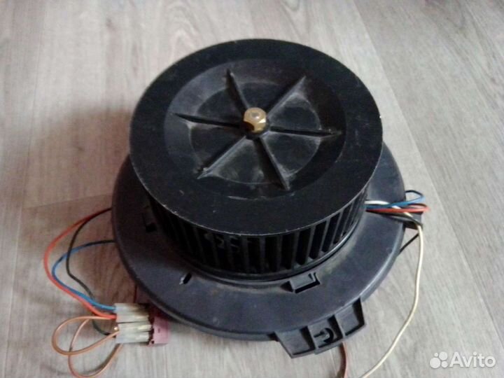 Вентилятор для вытяжки