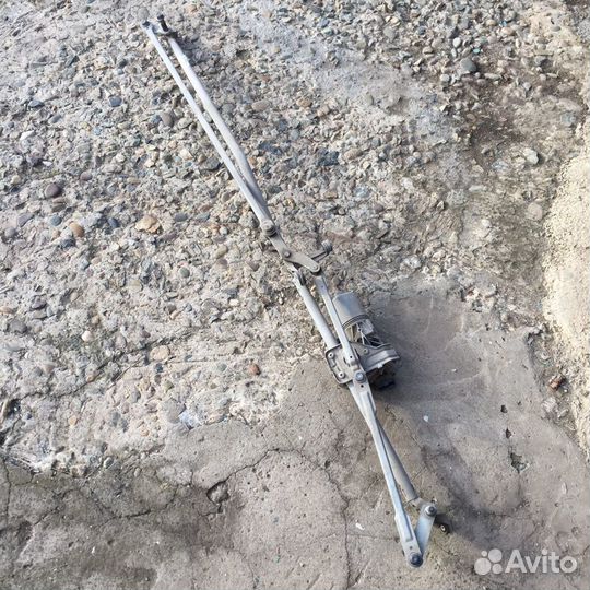 Трапеция дворников Peugeot 308