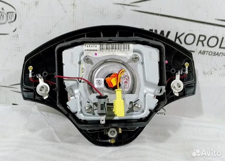 Подушка безопасности в рулевое колесо Mitsubishi L