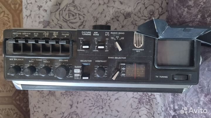 Кассетный магнитофон