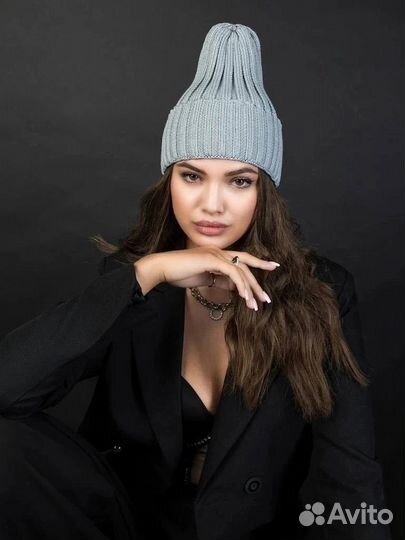 Шапка женская вязаная