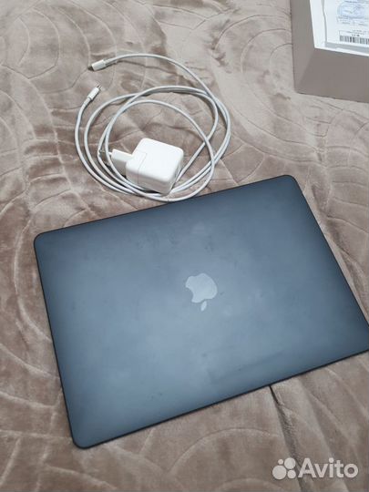 Apple macbook air 13 2020 m1 16 gb
