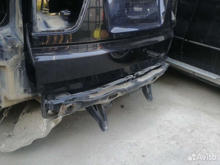 Задний борт крышки багажника BMW X5 M E70