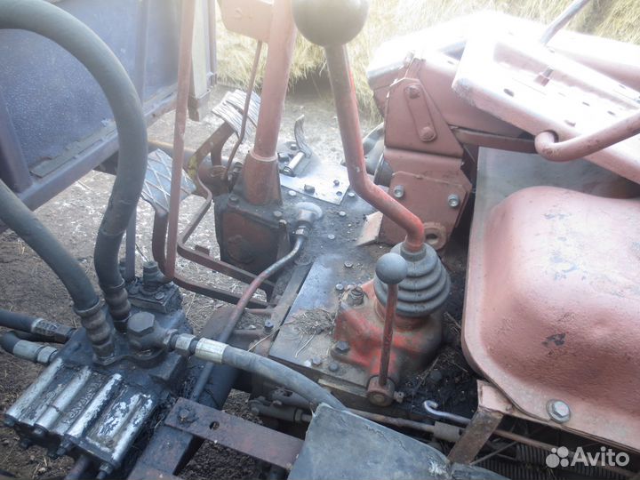 Запчасти на трактор т 16