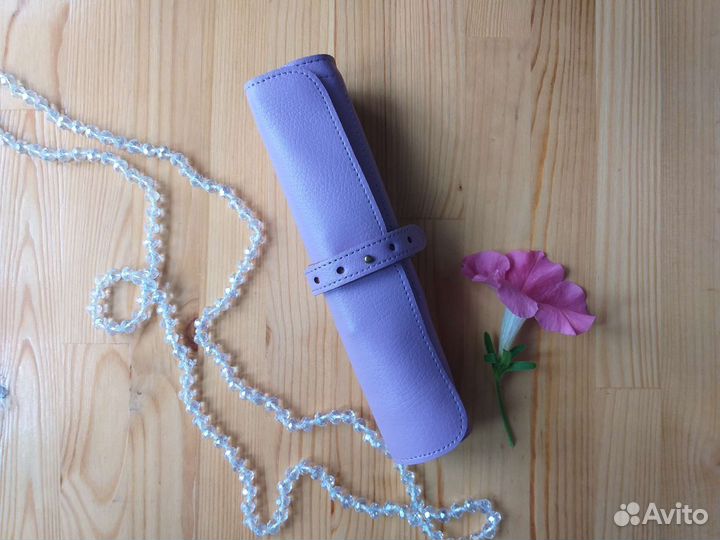 Пенал новый из натуральной кожи лавандового цвета