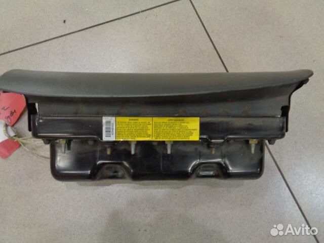 Подушка безопасности пассажирская в торпедо Ford