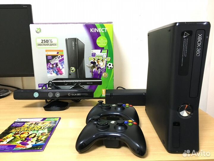 Xbox 360 +40игр(Паук Майнк.Фифа Нхл Ufc Lego)