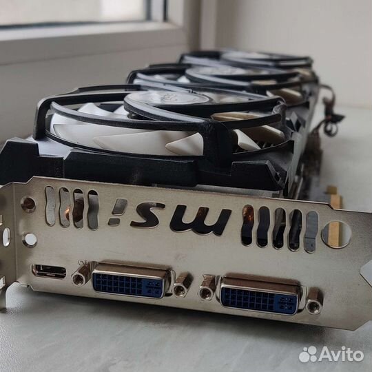 Видеокарта MSI 560GTX TI/OC (1Гб)