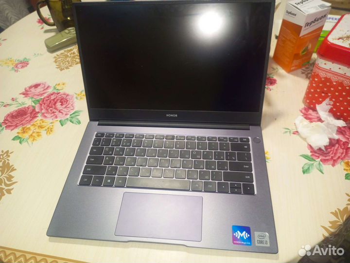 Ноутбук на запчасти