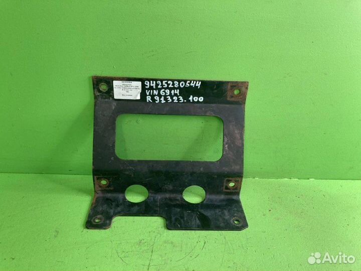 Кронштейн mercedes-benz actros MP II