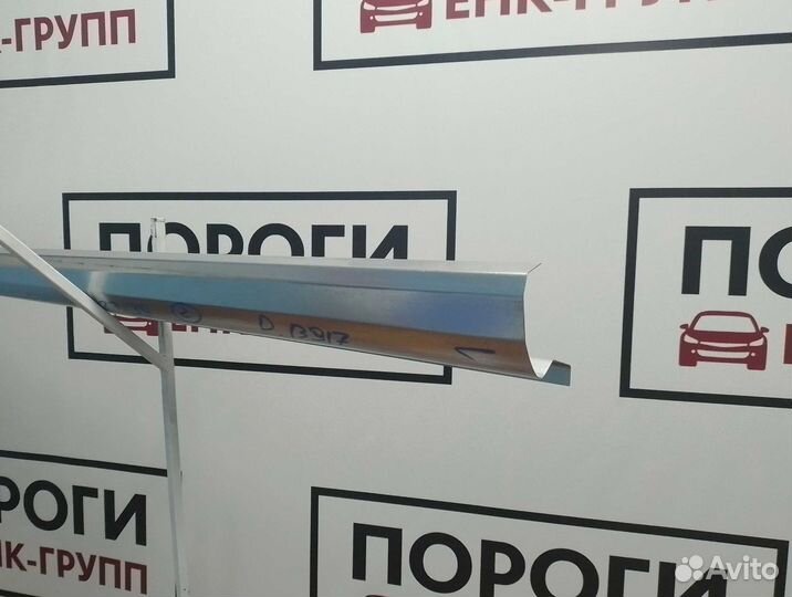 Пороги Toyota Corolla (E140/E150) седан и др