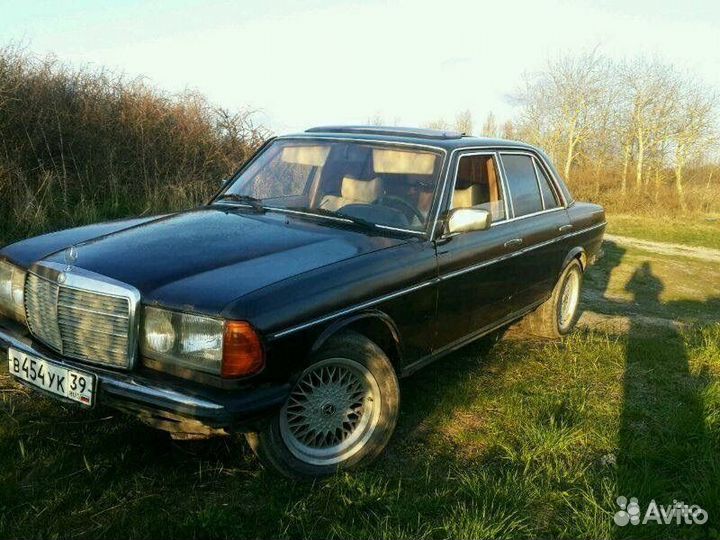 Разбор Mercedes W123 2.4 d, МКПП, 1984 г.в