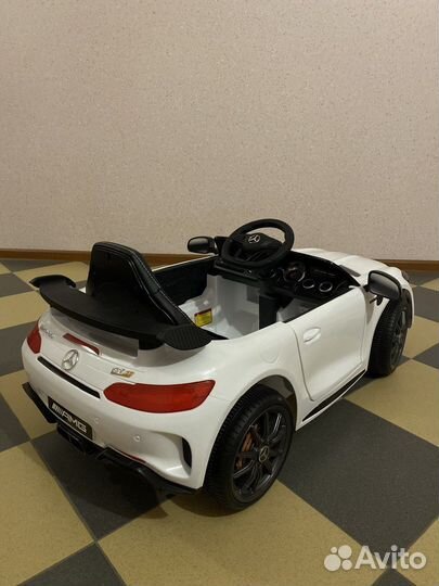 Электромобиль