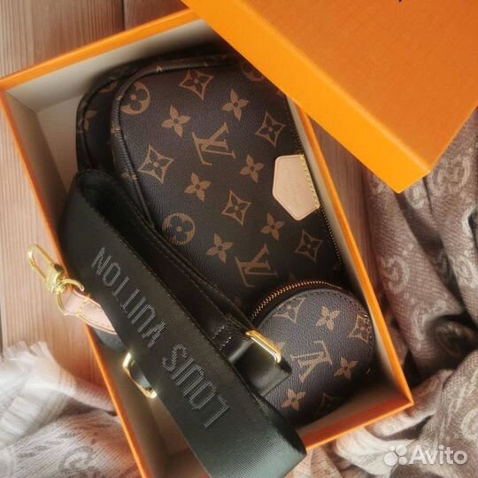 Сумка Louis Vuitton Multi Pochette