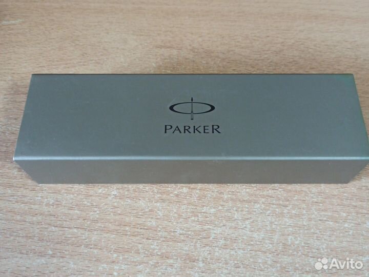 Шариковая ручка parker