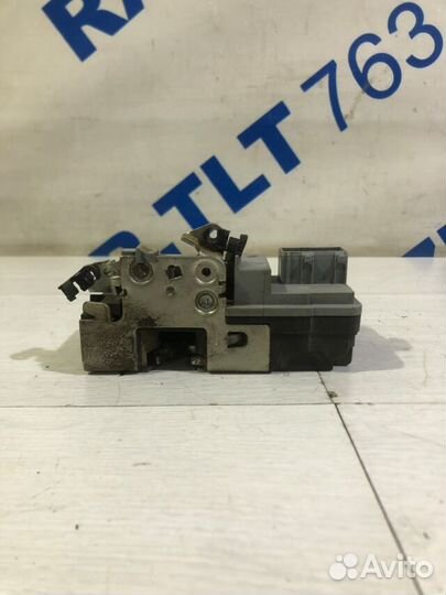 Замок двери передний правый LADA granta 1.6 мт сед