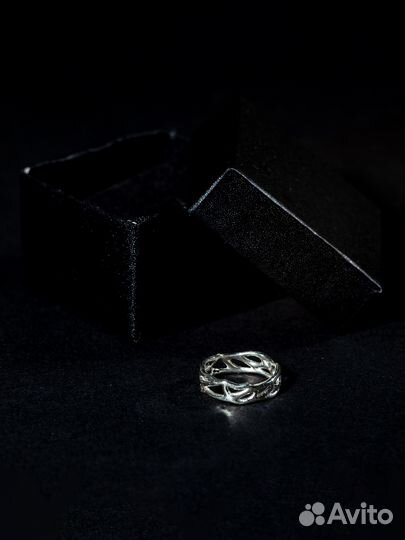 Серебряное кольцо 