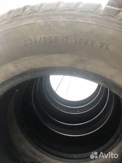 Kumho 732 Touring Plus 235/75 R17
