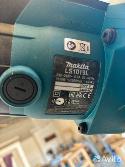 Торцовочная пила Makita LS1019