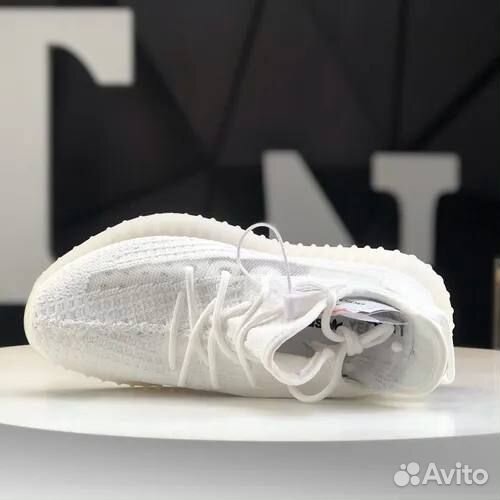 Кроссовки Adidas yeezy boost 350 v2