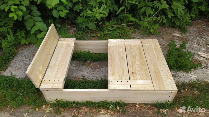 Детская песочница с крышкой