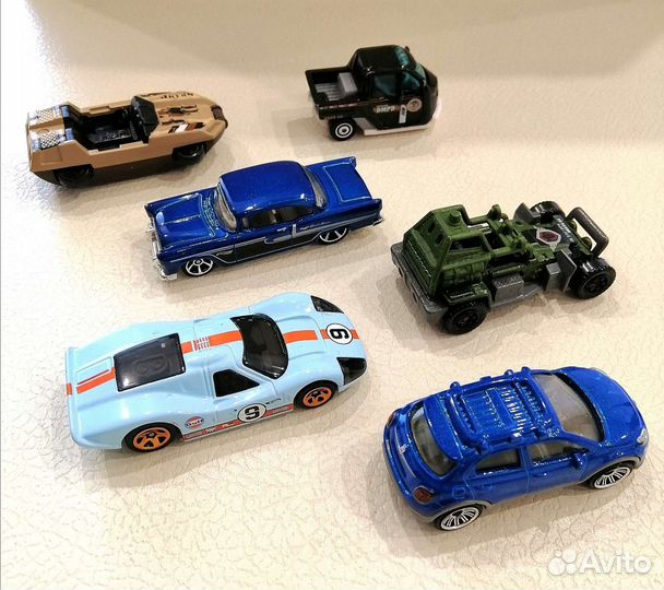Машинки модельки hot wheels matchbox
