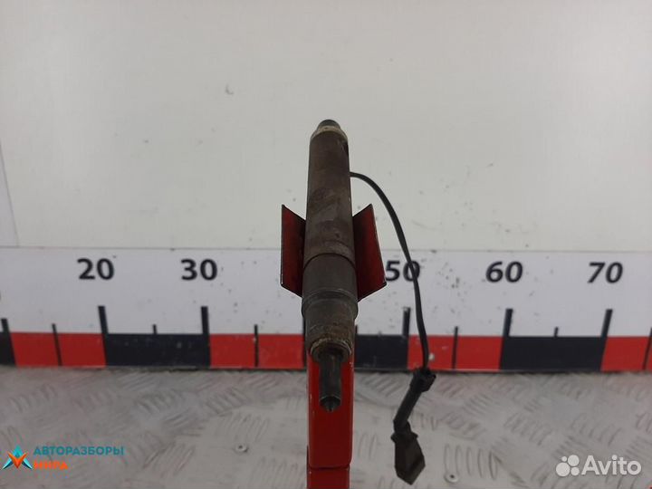 Форсунка Volkswagen Polo 3 2000 028130202Q