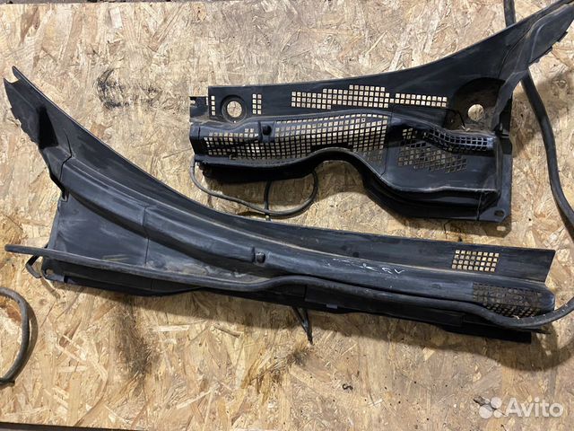 Накладка лобового стекла Honda CR-V 3