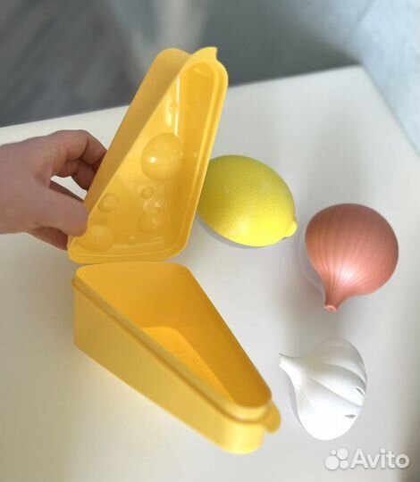 Контейнер под продукты