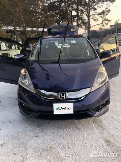 Honda Fit Shuttle 1.3 CVT, 2014, 126 000 км