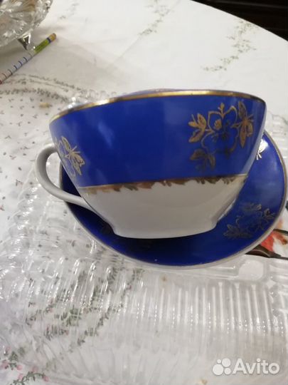 Гжель штофы,креманки,чайные пары лфз