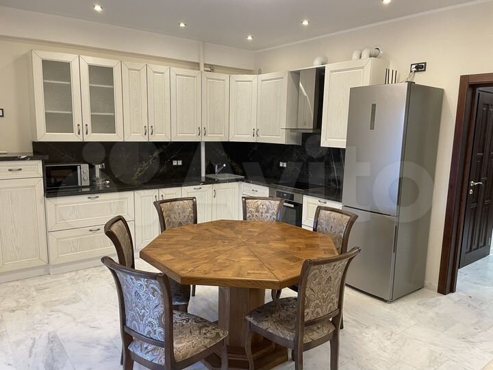 2-к. квартира, 62 м², 13/14 эт.