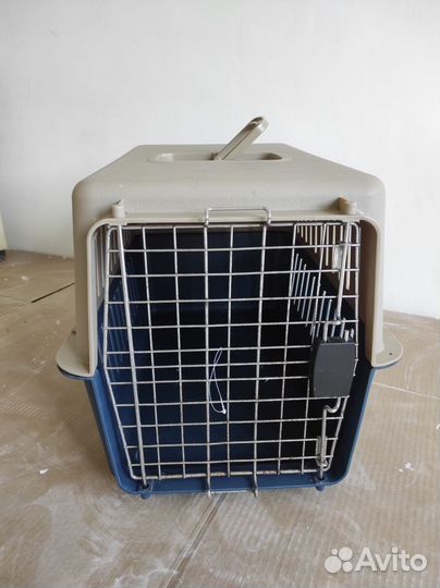 Переноска для кошек и собак