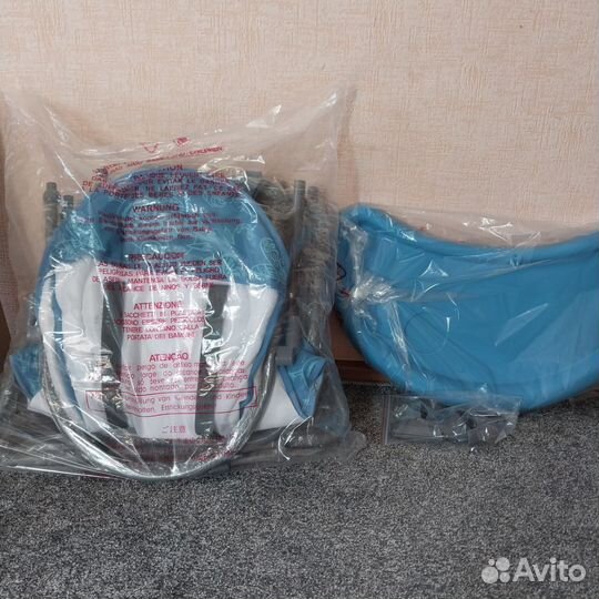 Стульчик для кормления babyton зеленый