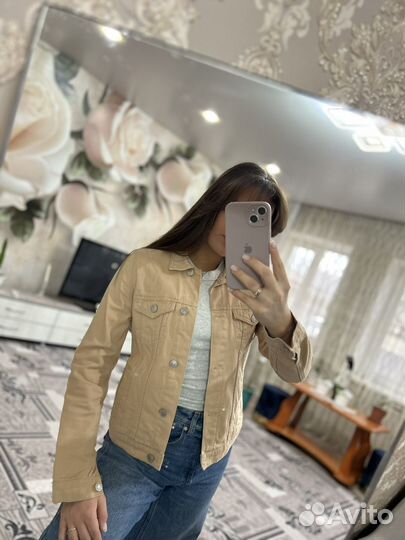 Джинсовая куртка женская