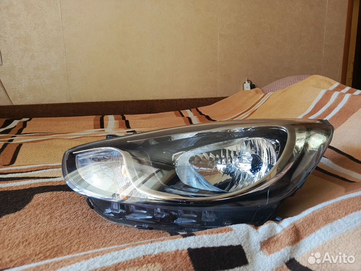 Signeda ZHN1160EL(K) Фара пер. лев. диод