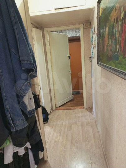 Комната 40 м² в 4-к., 2/4 эт.