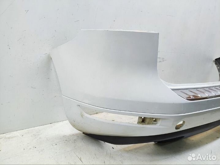 Бампер задний Volkswagen Touareg 2 2015-2017