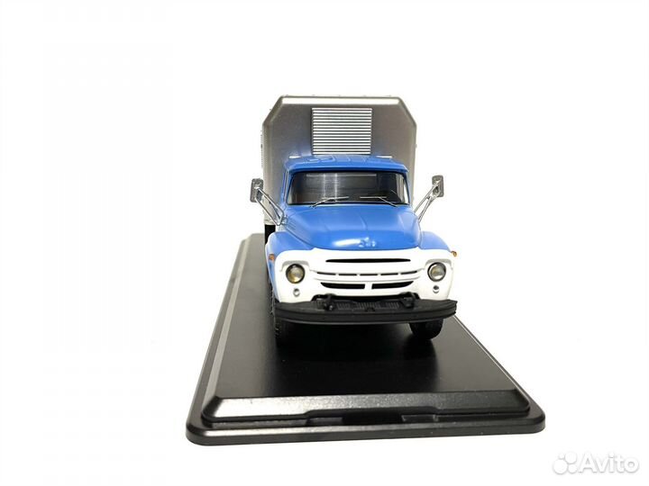 Грузовик лумз 890М рефрижератор ЗИЛ 130 1/43 SSM