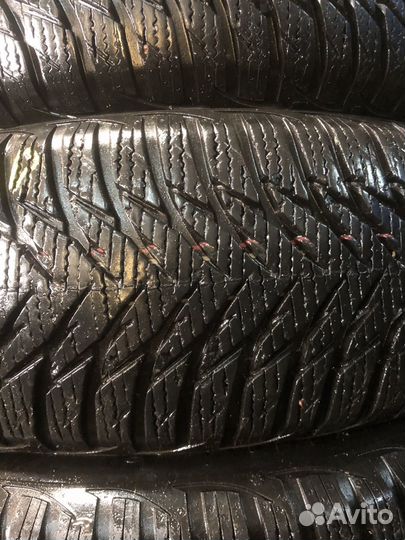 Goodyear UltraGrip 8 185/60 R15 88T