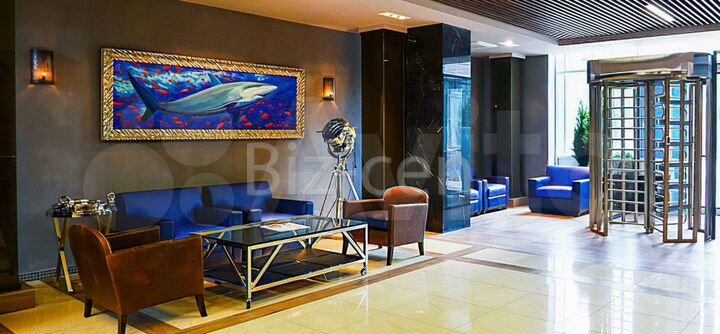 Недалеко от метро офис 140.4 кв.м в аренду