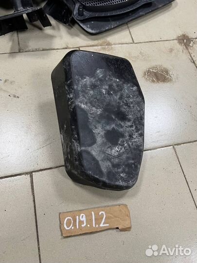 Крышка блока управления двигателя bmw 7 g11