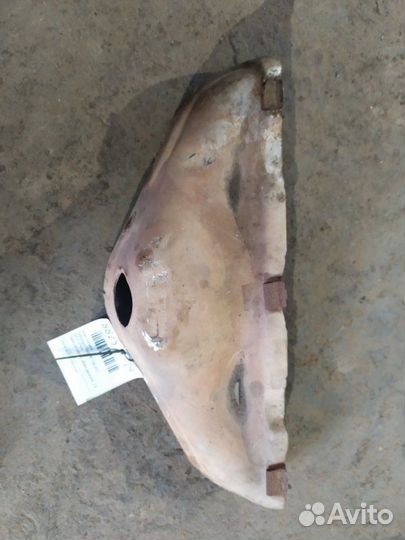 Экран тепловой Volkswagen Passat B7 CDA 2011